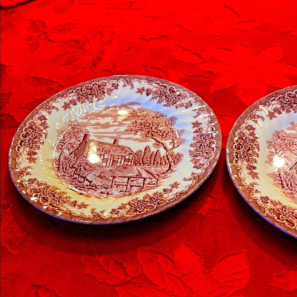 Vintage Churchill Red and White set of 2 Dinner Plates